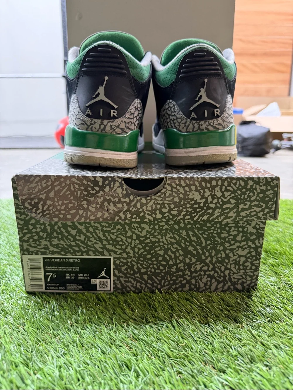 Jordan Air Jordan 3 Retro 'Pine Green'